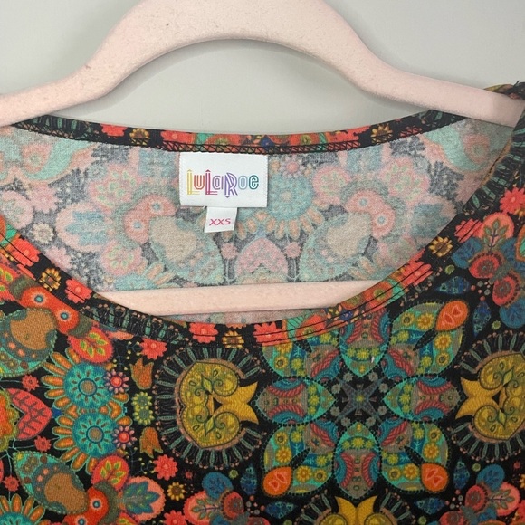 Bright Paisley Lularoe Irma - Picture 3 of 7